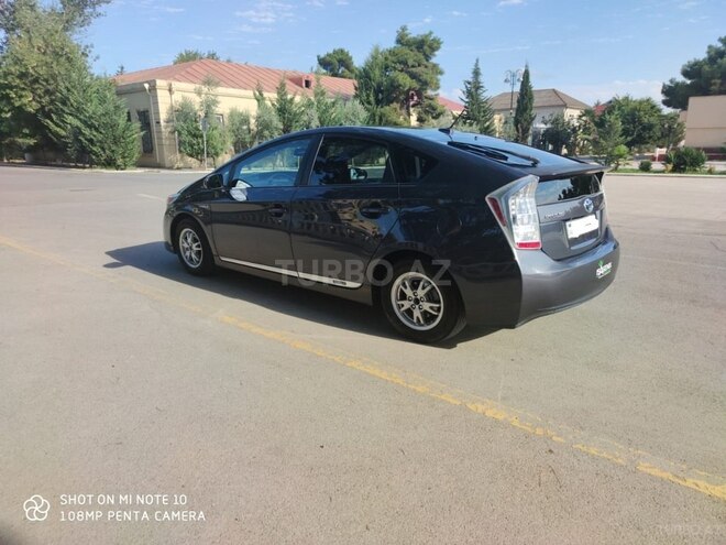 Toyota Prius 2011, 175,325 km - 1.8 l - Bakı