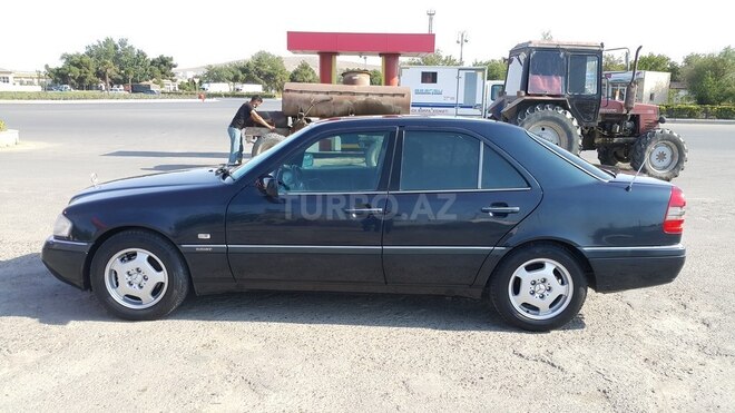 Mercedes C 220 1996, 368,523 km - 2.2 l - Şirvan