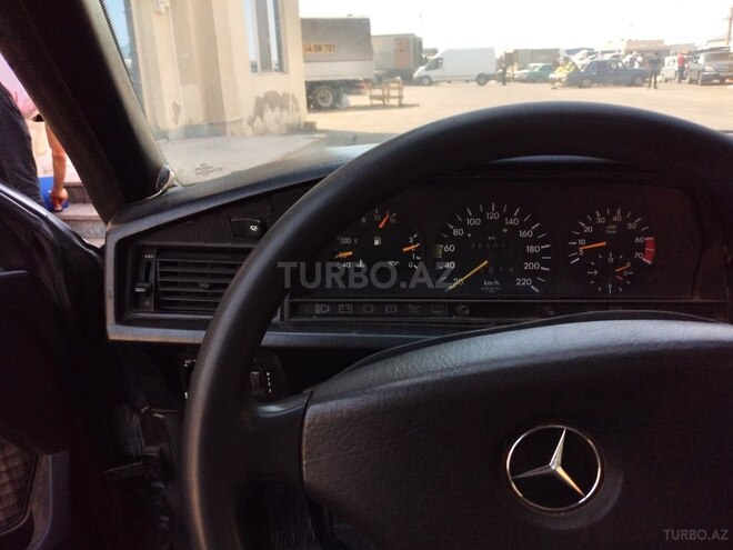 Mercedes 190 1992, 390,000 km - 1.8 l - Bakı