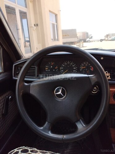 Mercedes 190 1992, 390,000 km - 1.8 l - Bakı