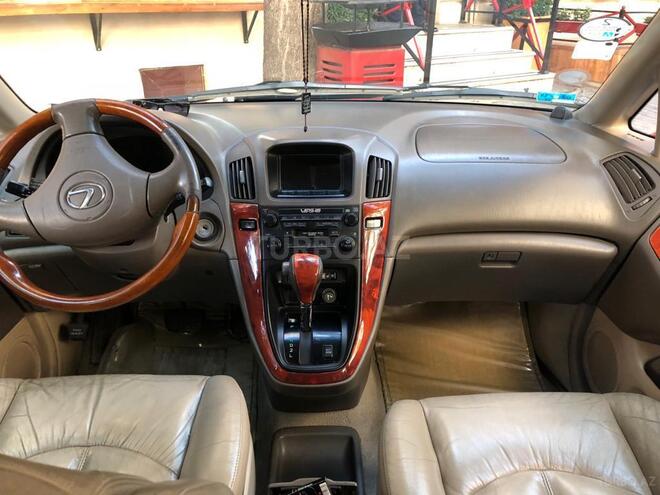 Lexus RX 300 2002, 162,000 km - 3.0 л - Bakı