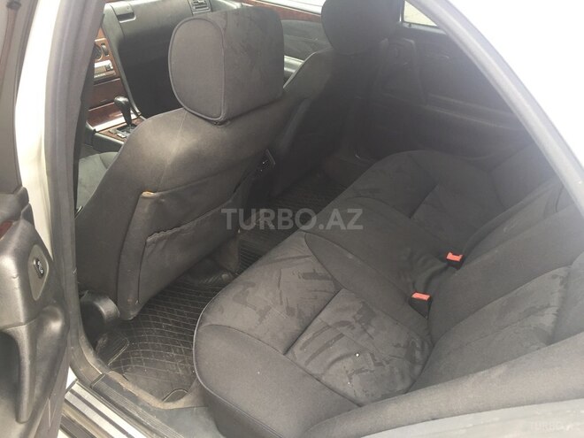 Mercedes E 200 1998, 273,013 km - 2.0 l - Gəncə