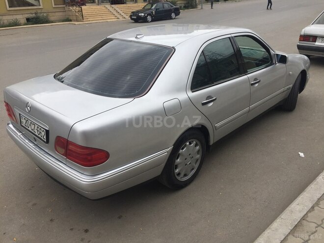 Mercedes E 200 1998, 273,013 km - 2.0 l - Gəncə