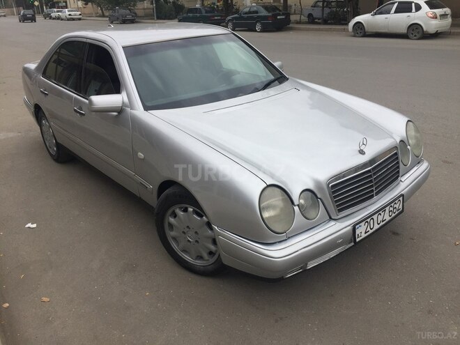 Mercedes E 200 1998, 273,013 km - 2.0 l - Gəncə