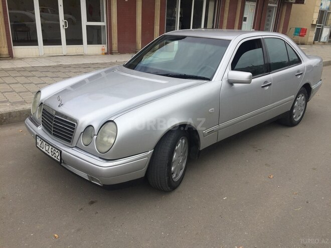 Mercedes E 200 1998, 273,013 km - 2.0 l - Gəncə