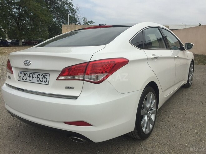 Hyundai i40 2014, 128,345 km - 2.0 л - Gəncə