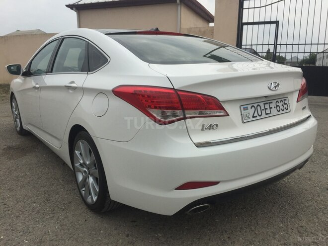 Hyundai i40 2014, 128,345 km - 2.0 л - Gəncə