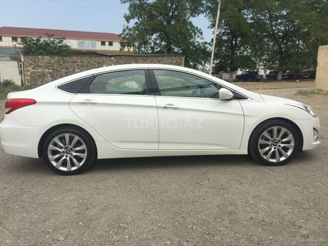 Hyundai i40 2014, 128,345 km - 2.0 л - Gəncə