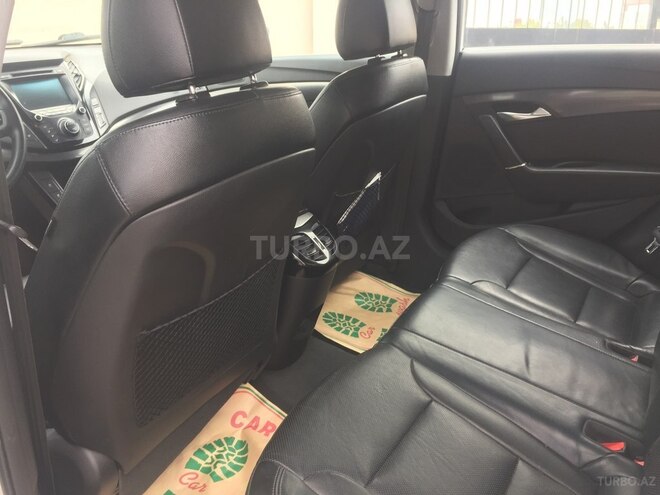Hyundai i40 2014, 128,345 km - 2.0 л - Gəncə