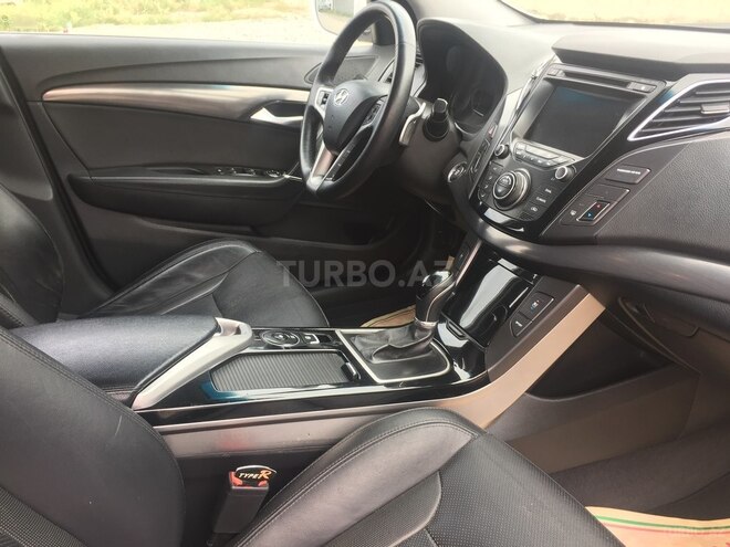 Hyundai i40 2014, 128,345 km - 2.0 л - Gəncə