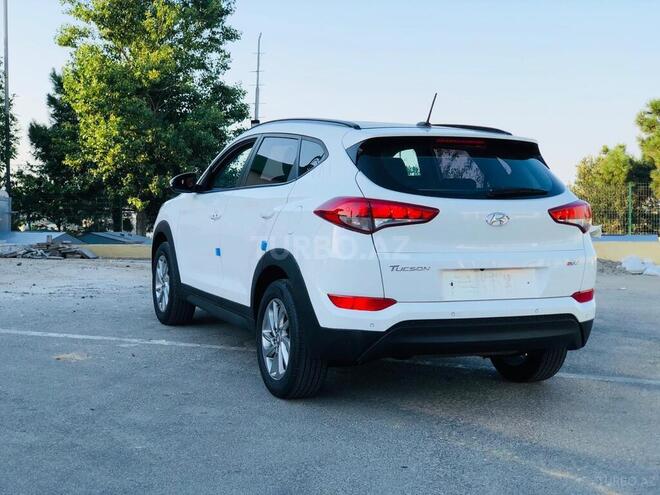 Hyundai Tucson 2016, 60,200 km - 1.7 l - Bakı