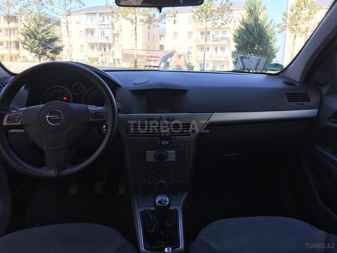 Opel Astra 2006, 192,000 km - 1.3 l - Bakı