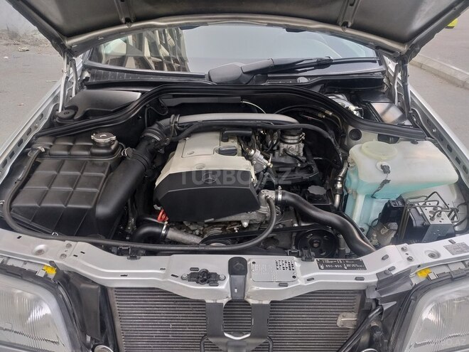 Mercedes C 200 1998, 221,658 km - 2.0 l - Bakı