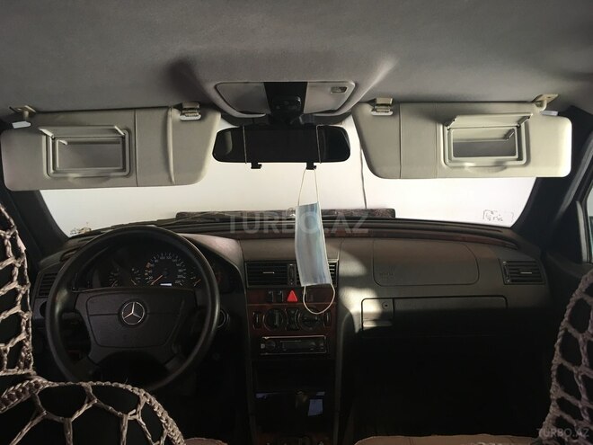 Mercedes C 220 1999, 300,000 km - 2.2 l - Bakı