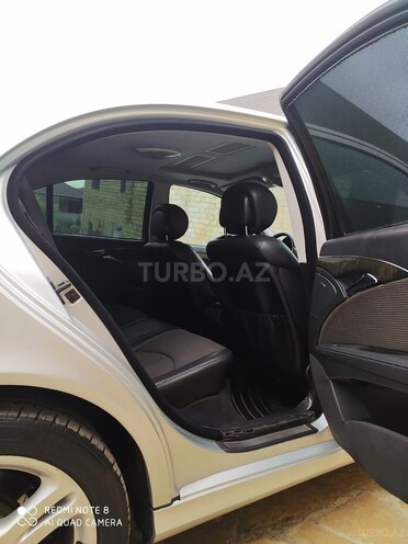 Mercedes E 220 2005, 309,000 km - 2.2 l - Gəncə