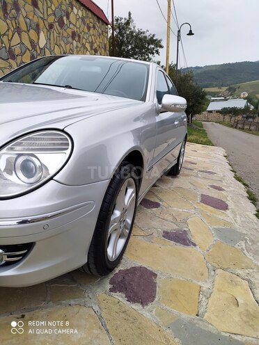 Mercedes E 220 2005, 309,000 km - 2.2 l - Gəncə