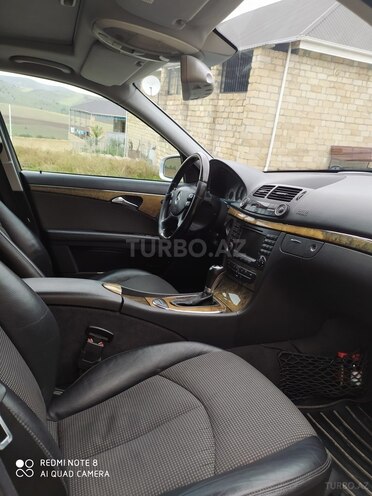 Mercedes E 220 2005, 309,000 km - 2.2 l - Gəncə