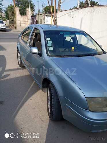 Volkswagen Bora 2003, 305,957 km - 1.6 л - Bakı