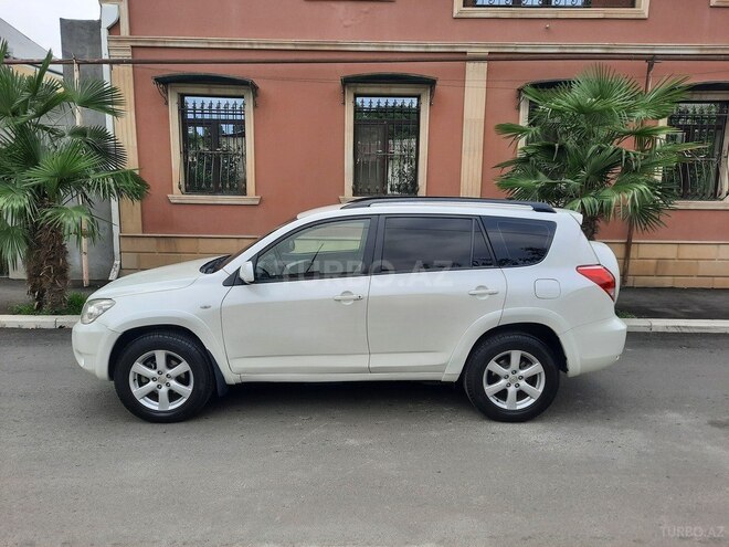 Toyota RAV4 2006, 136,000 km - 2.4 l - Gəncə