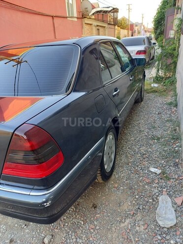 Mercedes C 180 1999, 220,000 km - 1.8 l - Bakı
