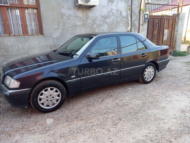 Mercedes C 180 1999, 220,000 km - 1.8 l - Bakı