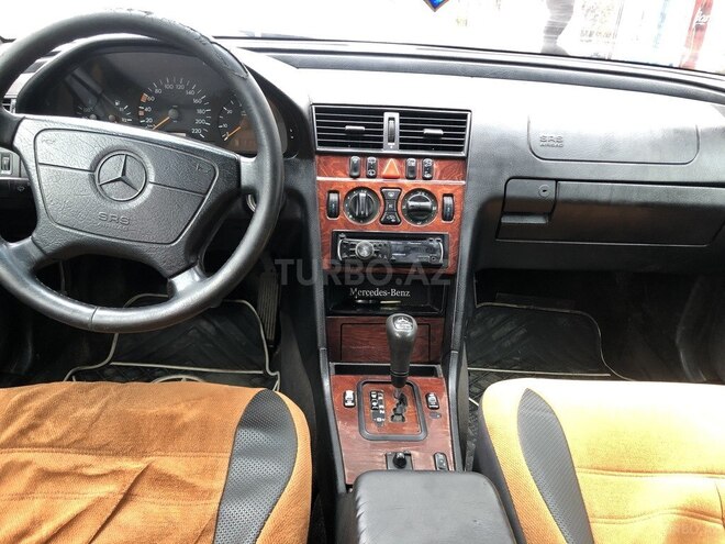 Mercedes C 220 2000, 383,368 km - 2.2 l - Bakı