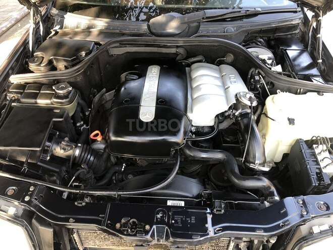 Mercedes C 220 2000, 383,368 km - 2.2 l - Bakı