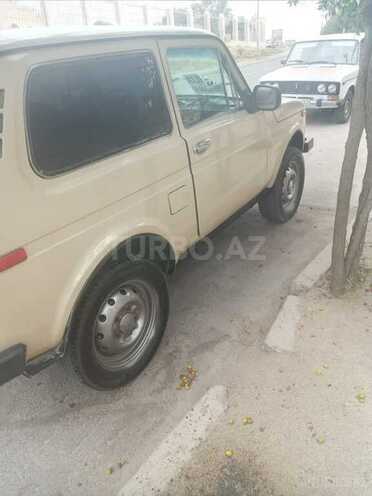 LADA (VAZ) Niva 1981, 200,000 km - 1.6 l - Bakı