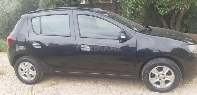 Renault Sandero 2013, 340,000 km - 1.6 l - Bakı