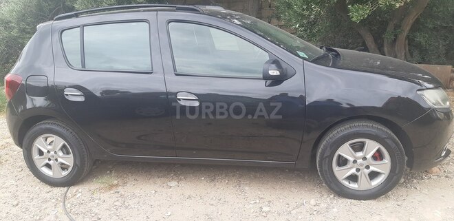 Renault Sandero 2013, 340,000 km - 1.6 l - Bakı
