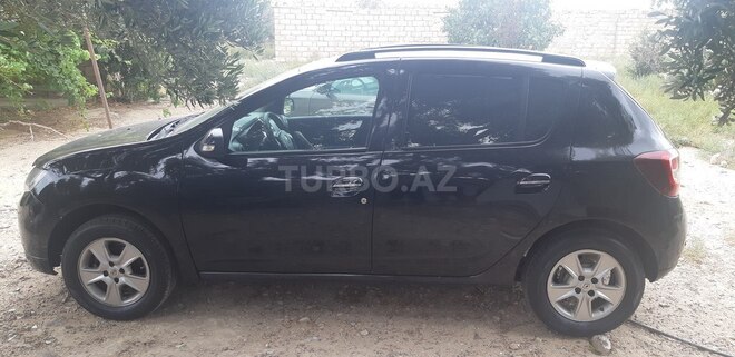 Renault Sandero 2013, 340,000 km - 1.6 l - Bakı
