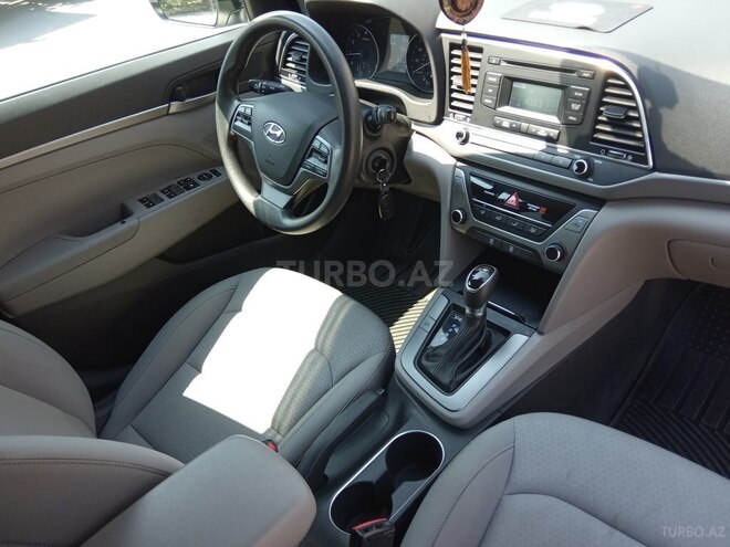 Hyundai Elantra 2016, 71,000 km - 2.0 l - Bakı