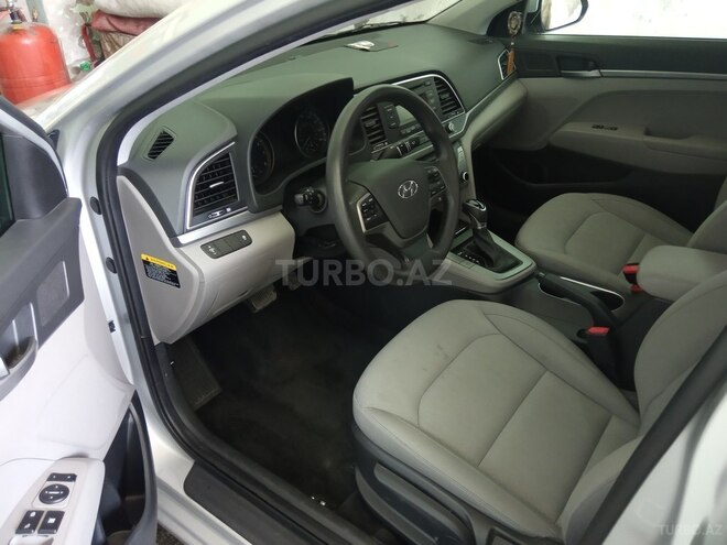 Hyundai Elantra 2016, 71,000 km - 2.0 l - Bakı