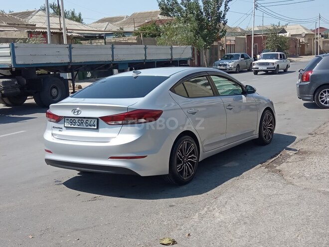 Hyundai Elantra 2016, 71,000 km - 2.0 l - Bakı