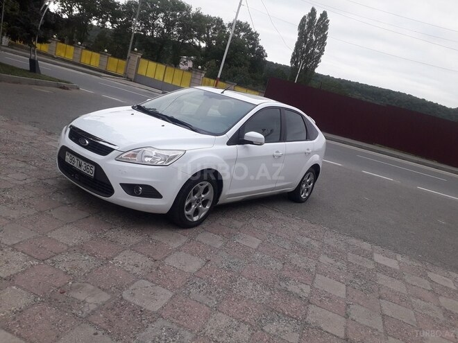 Ford Focus 2011, 140,000 km - 1.6 l - Qusar