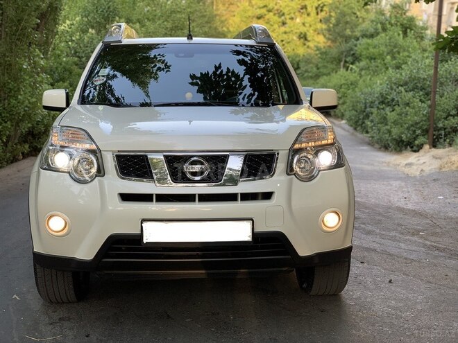 Nissan X-Trail 2014, 145,600 km - 2.5 l - Bakı