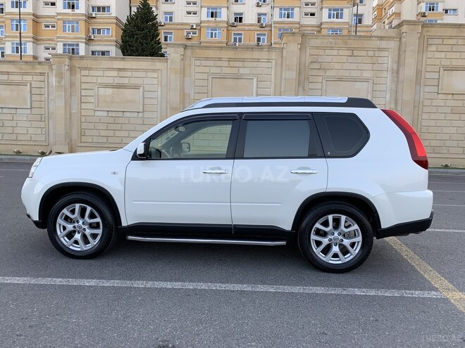 Nissan X-Trail 2014, 145,600 km - 2.5 l - Bakı
