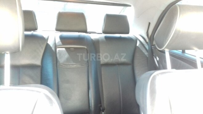 Mercedes E 240 2001, 355,000 km - 2.4 л - Bakı