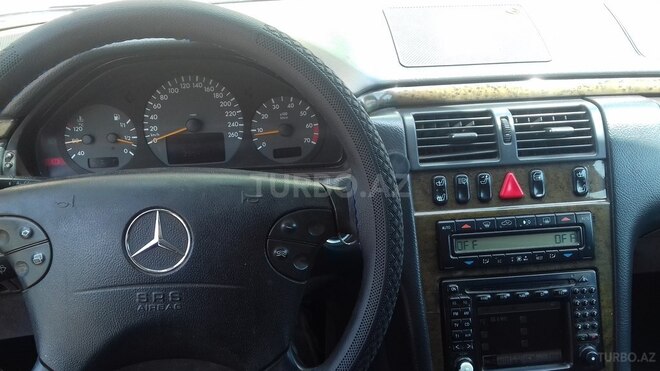 Mercedes E 240 2001, 355,000 km - 2.4 л - Bakı