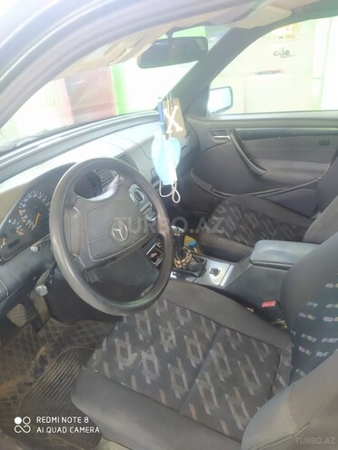 Mercedes C 180 1999, 341,200 km - 1.8 l - Salyan