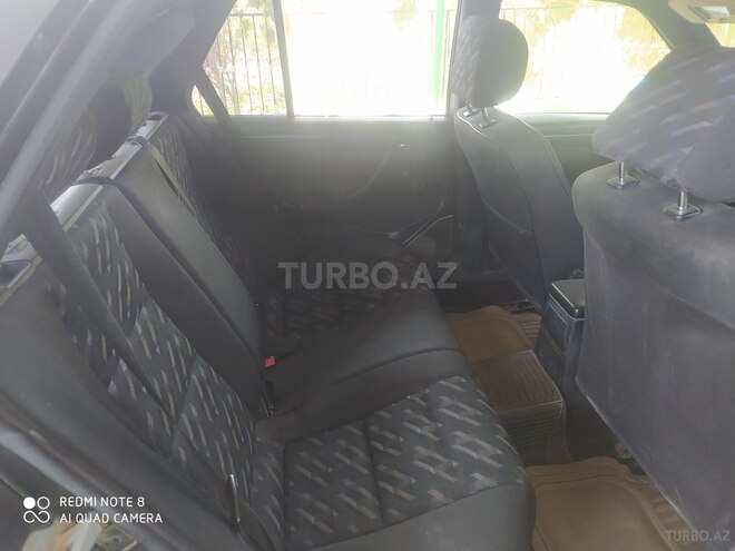 Mercedes C 180 1999, 341,200 km - 1.8 l - Salyan