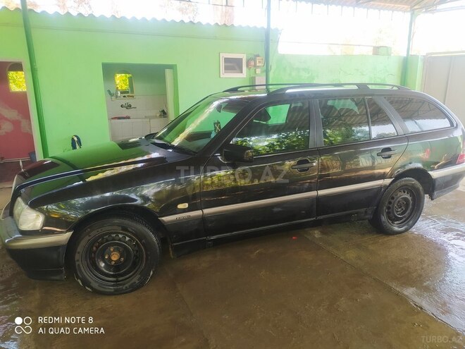 Mercedes C 180 1999, 341,200 km - 1.8 l - Salyan