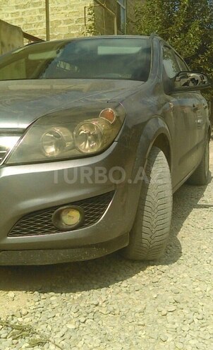 Opel Astra 2005, 259,000 km - 2.0 л - Bakı