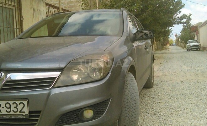 Opel Astra 2005, 259,000 km - 2.0 л - Bakı