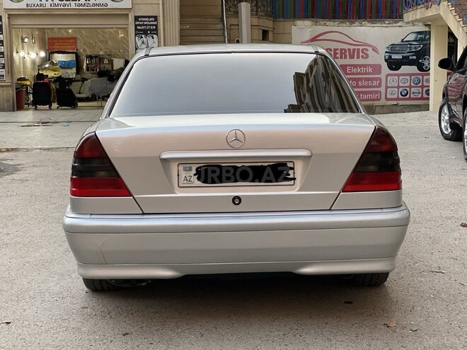 Mercedes C 240 1997, 214,000 km - 2.4 л - Bakı