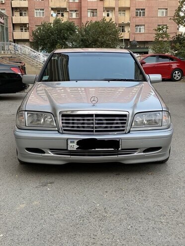 Mercedes C 240 1997, 214,000 km - 2.4 л - Bakı
