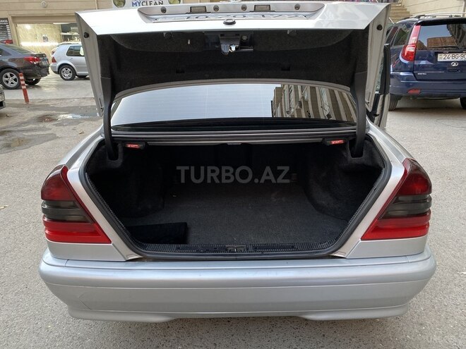 Mercedes C 240 1997, 214,000 km - 2.4 л - Bakı
