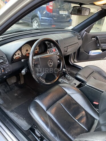 Mercedes C 240 1997, 214,000 km - 2.4 л - Bakı