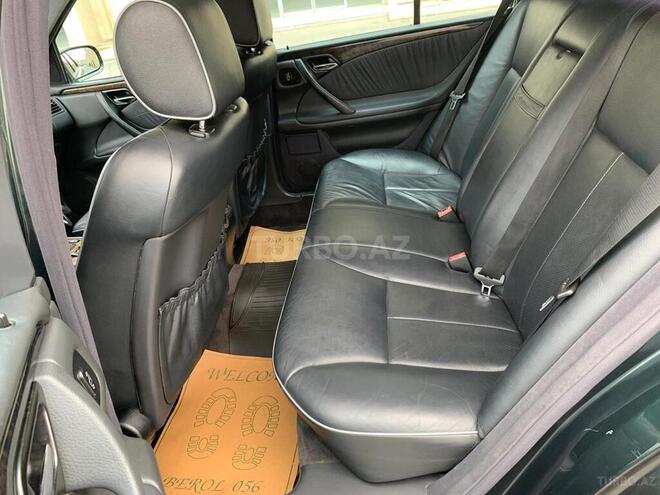 Mercedes E 320 2001, 506,000 km - 3.2 л - Bakı