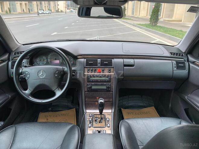 Mercedes E 320 2001, 506,000 km - 3.2 л - Bakı